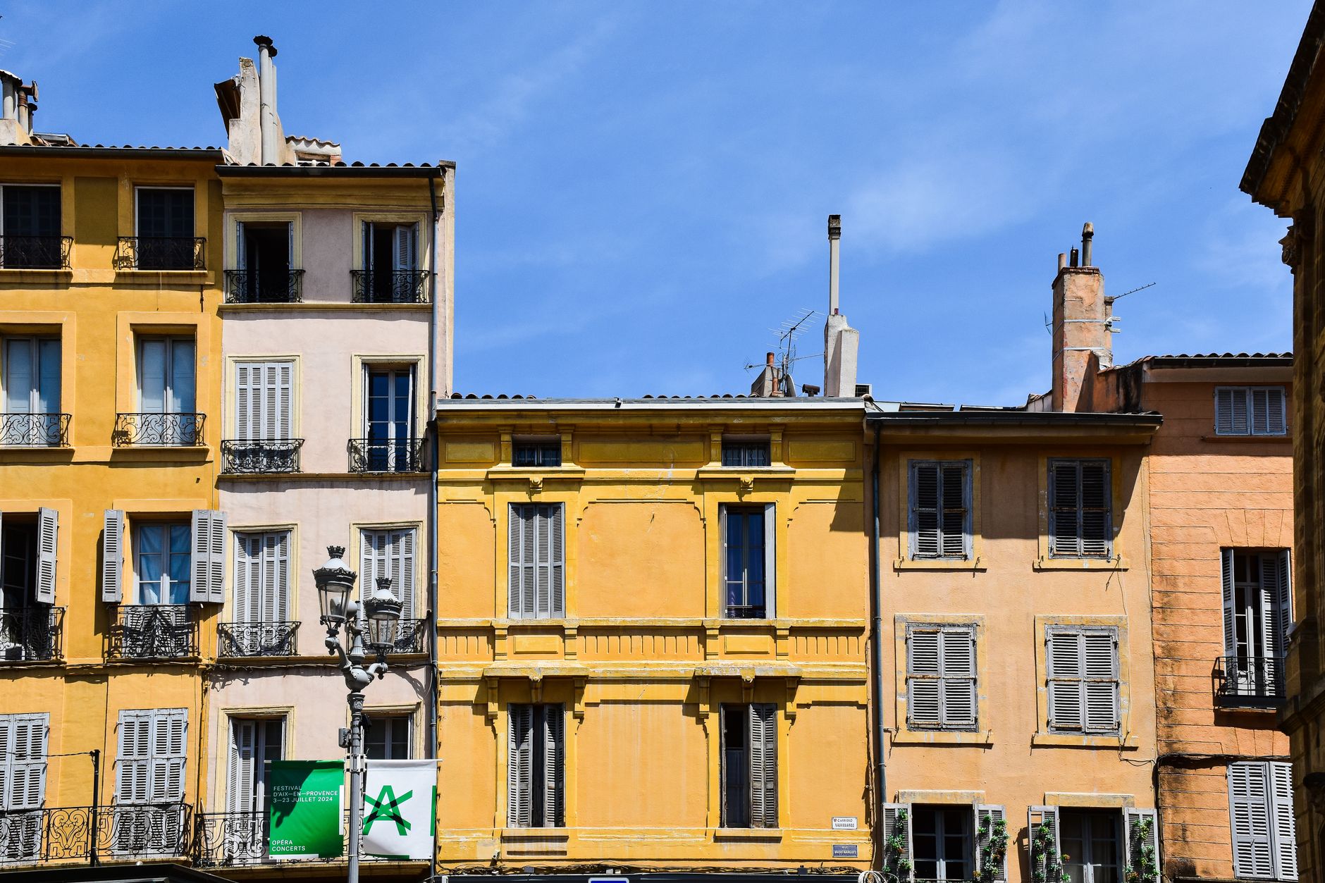 Peintre Issy-les-Moulineaux